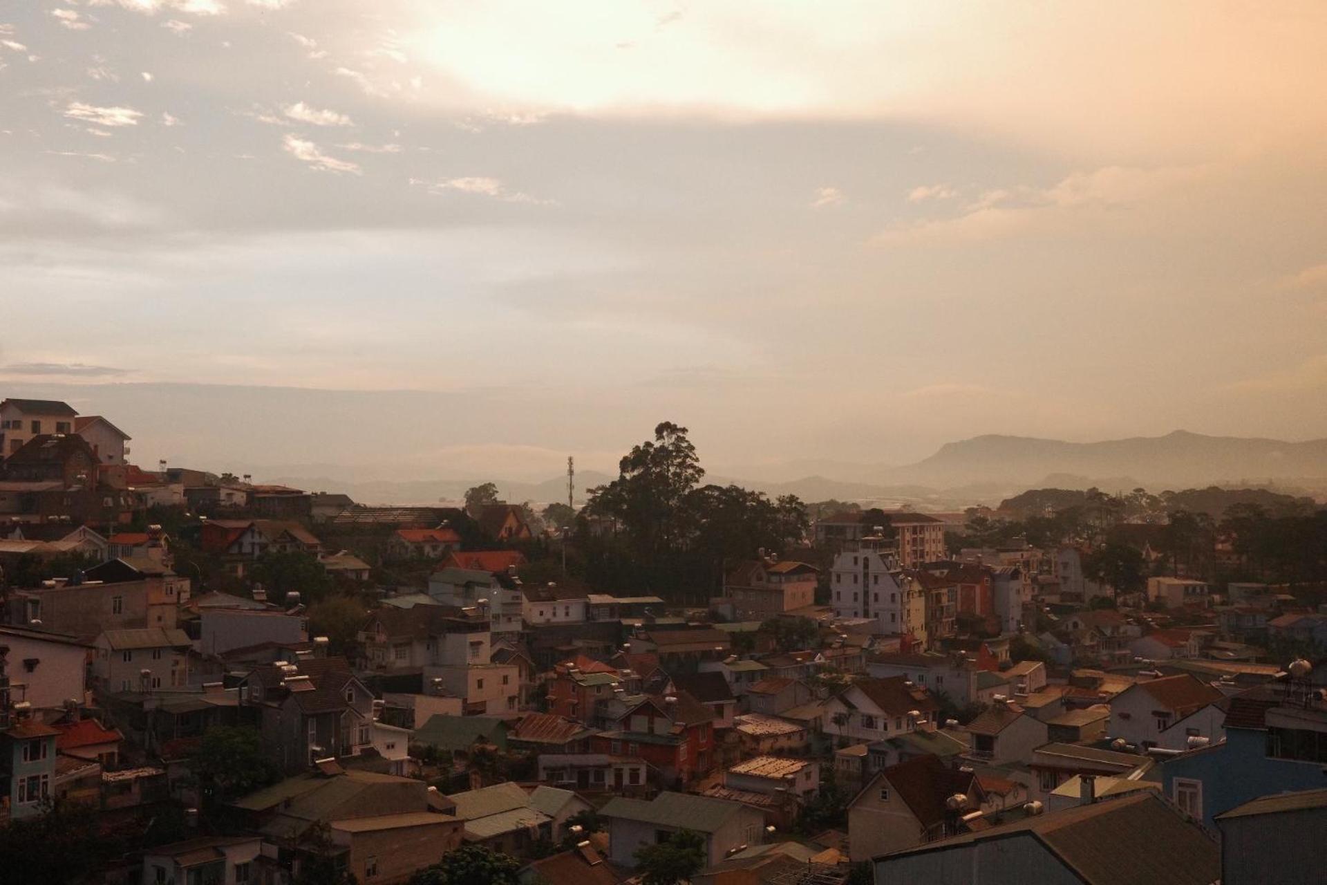 Cherry Suites Dalat Екстериор снимка